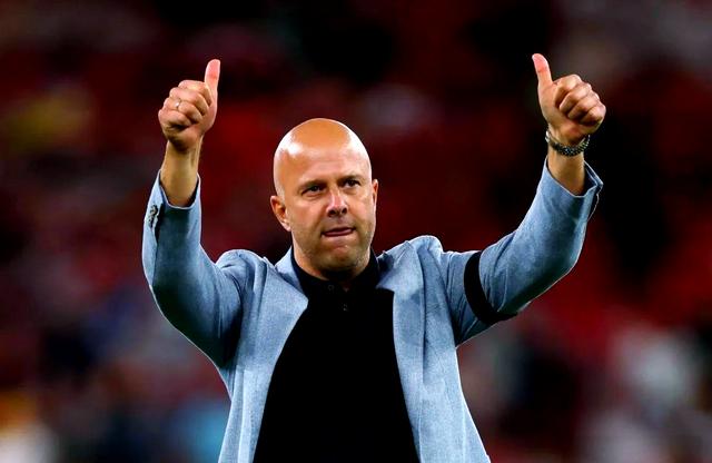 法甲联赛总统:重振实力,卫冕冠军巴黎圣日耳曼备战新赛季的简单介绍 法甲联赛总统:重振实力,卫冕冠军巴黎圣日耳曼备战新赛季的简单介绍