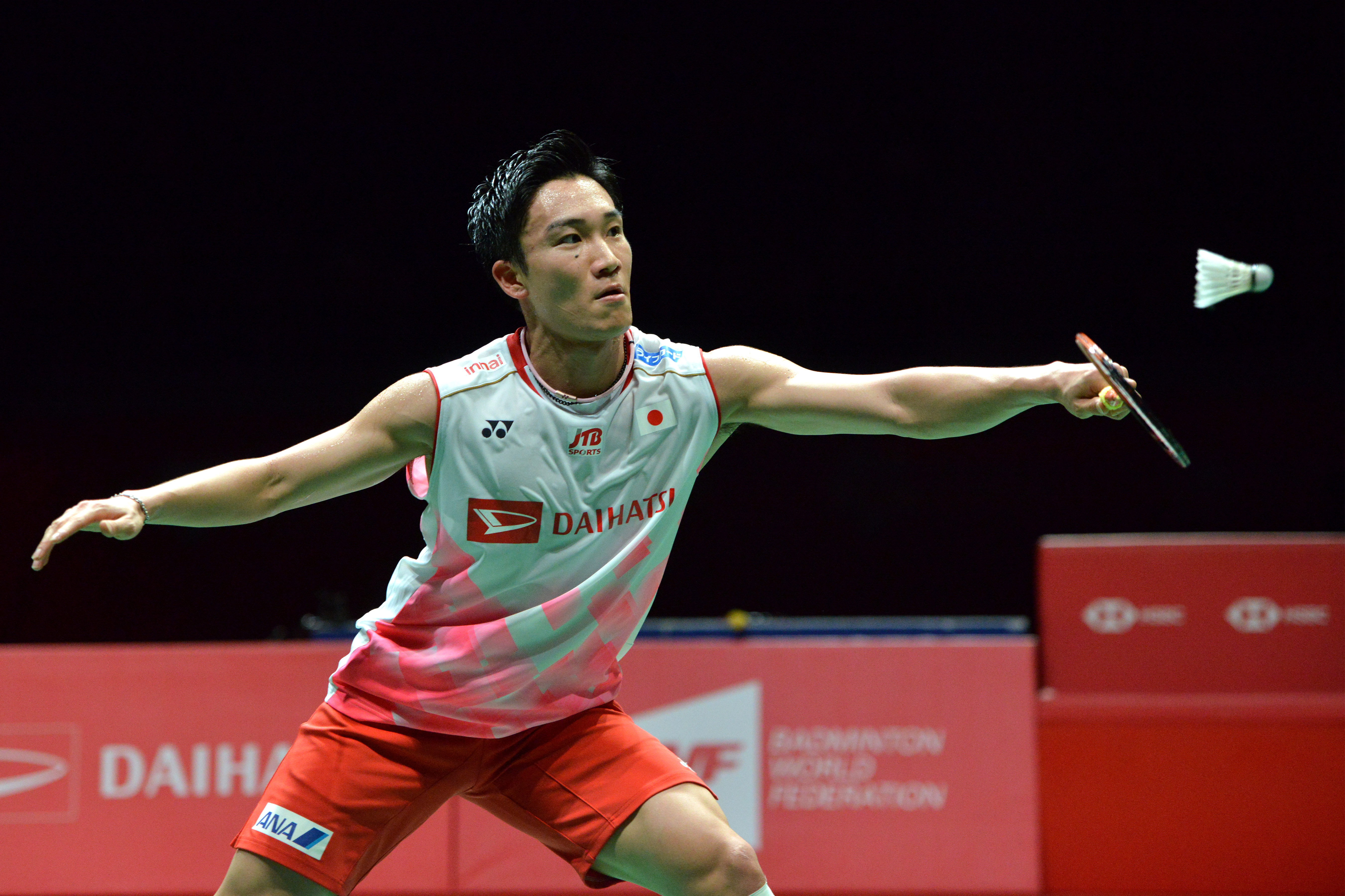关于马来西亚羽毛球队鏖战中国羽毛球队，桃田贤斗爆发神勇的信息