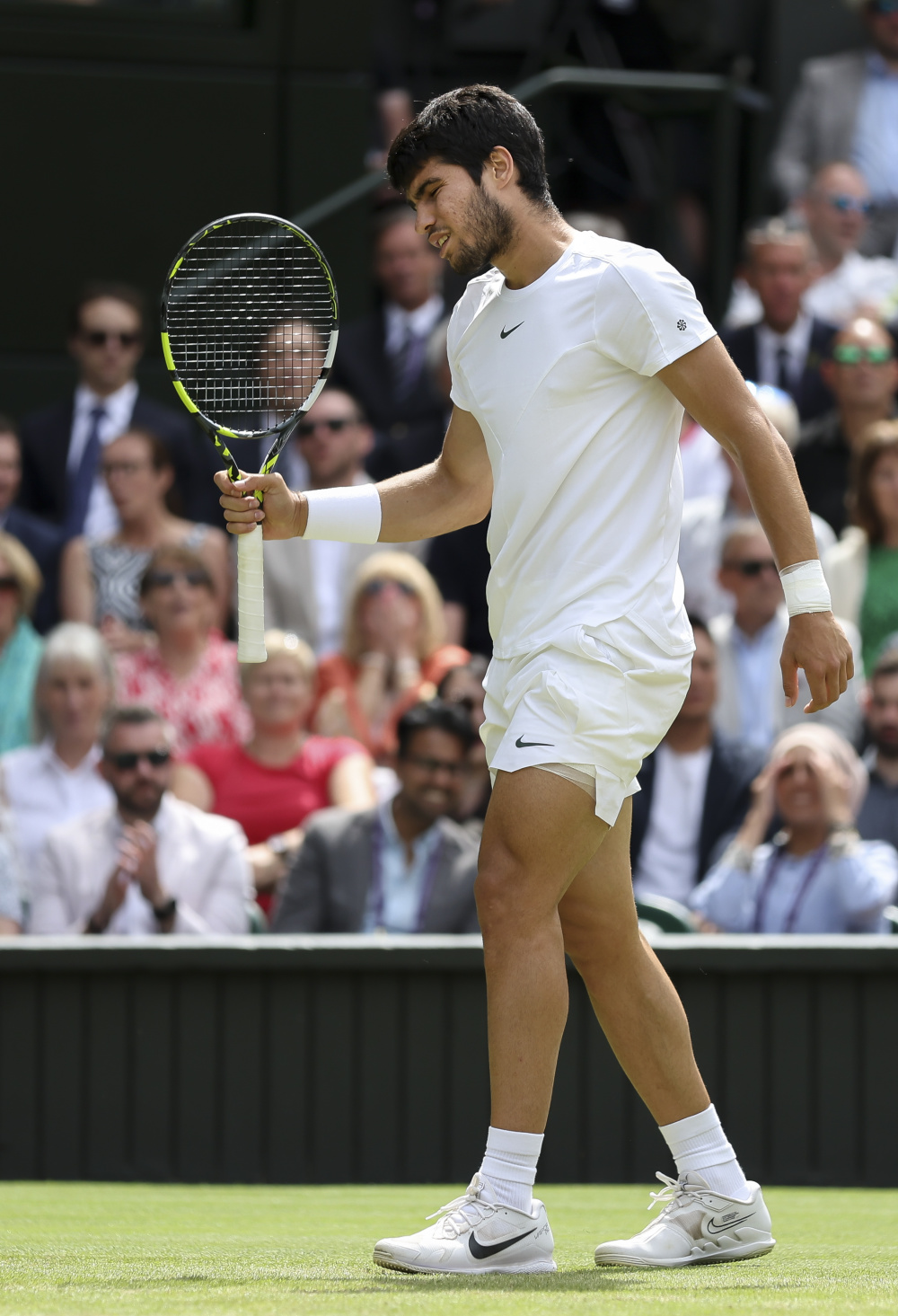 开云体育平台APP-美国网球队险胜英国网球队，阿尔卡拉斯送出助攻的简单介绍