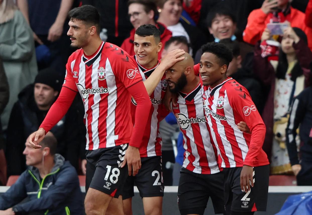 关于南安普顿大胜布莱顿，逃离降级区的信息