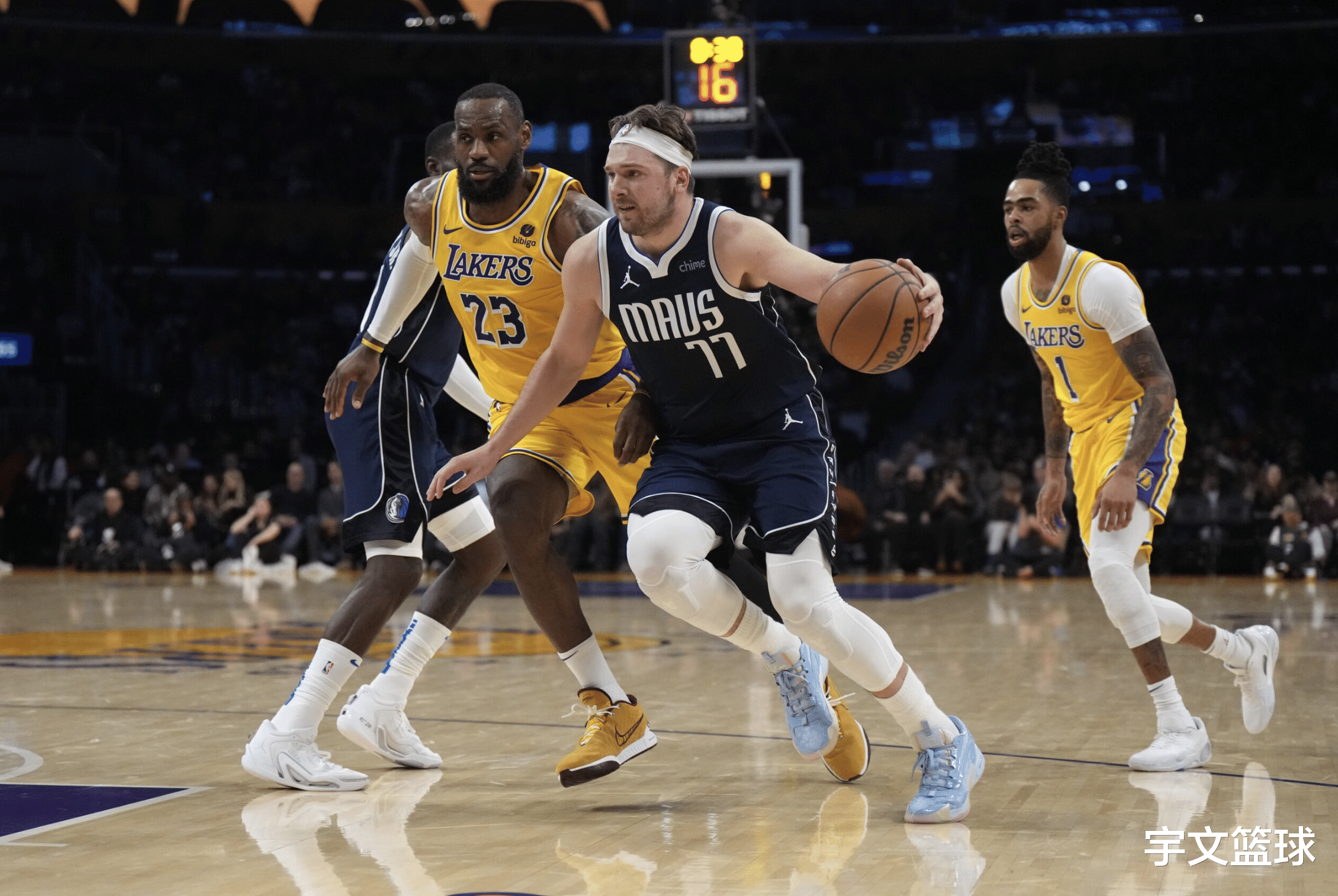 马刺队备战接下来的比赛，冲击季后赛的简单介绍