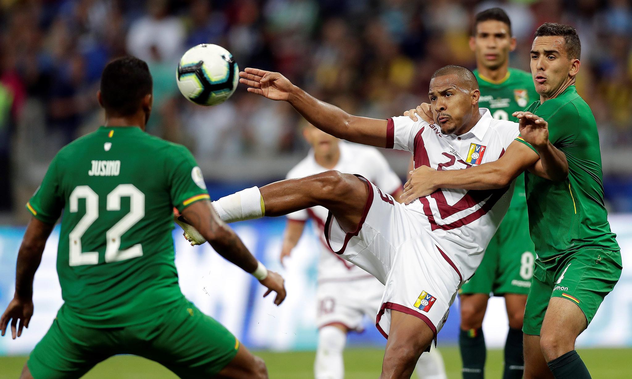 关于委内瑞拉胜加拿大，欧预赛小组赛胜利的信息