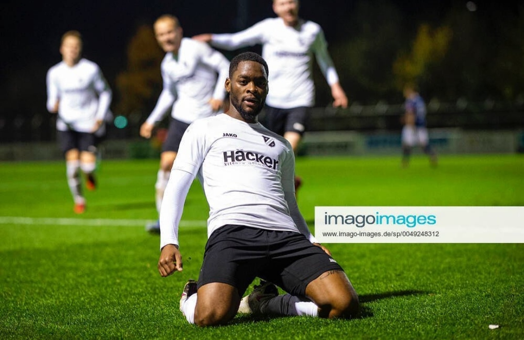 关于科隆雄鸡主场不敌门兴，遭遇两连败的信息