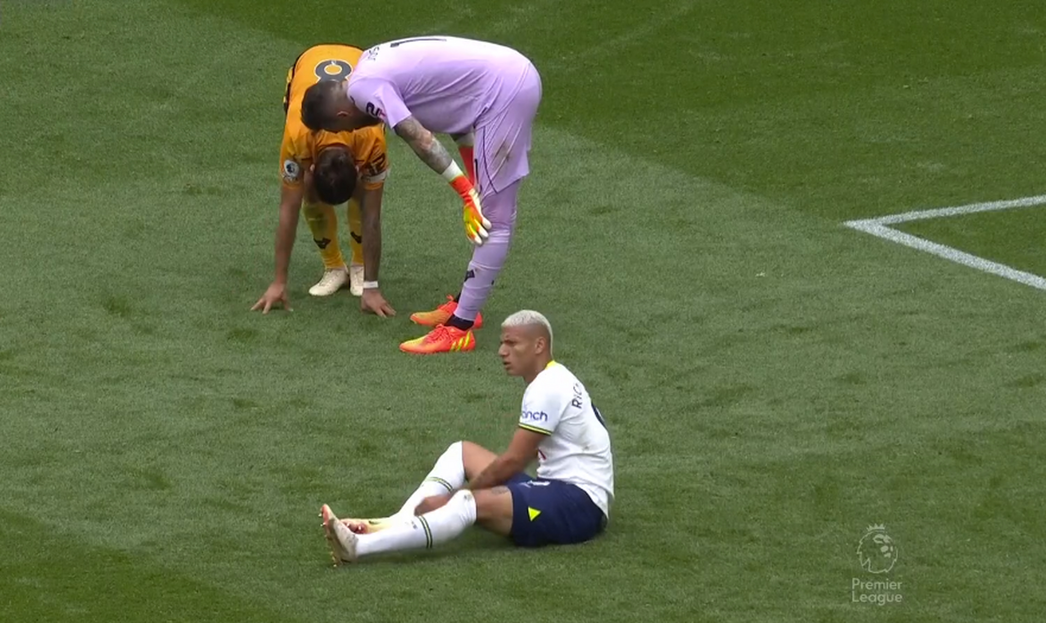 华勒比格林触底反弹！贡献关键进球帮助球队掀翻对手的简单介绍