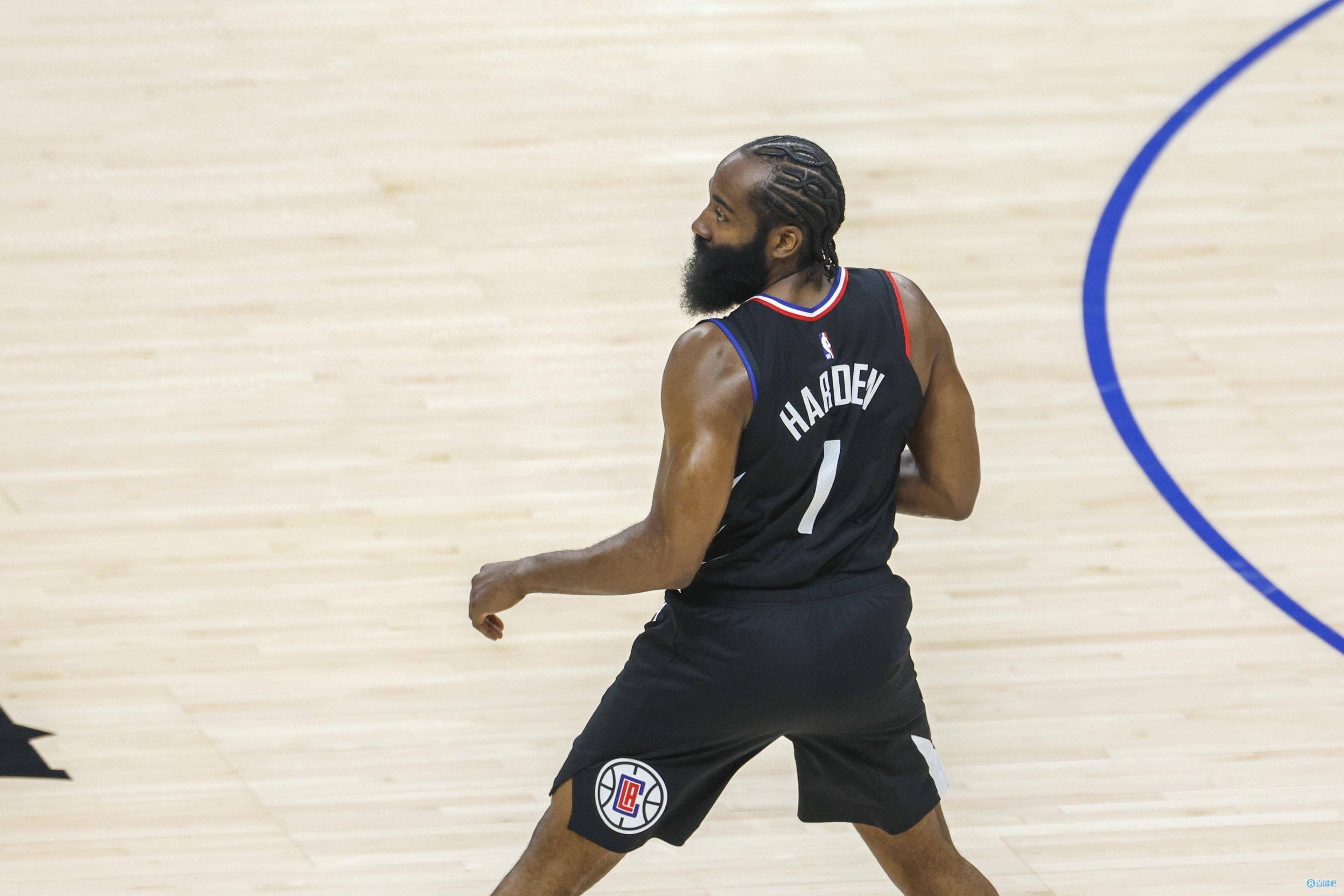 包含快船险胜步行者,豪取七连胜的词条 包含快船险胜步行者,豪取七连胜的词条