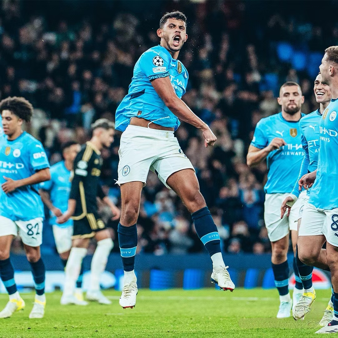 曼城主帅战术新颖，助球队赢得比赛