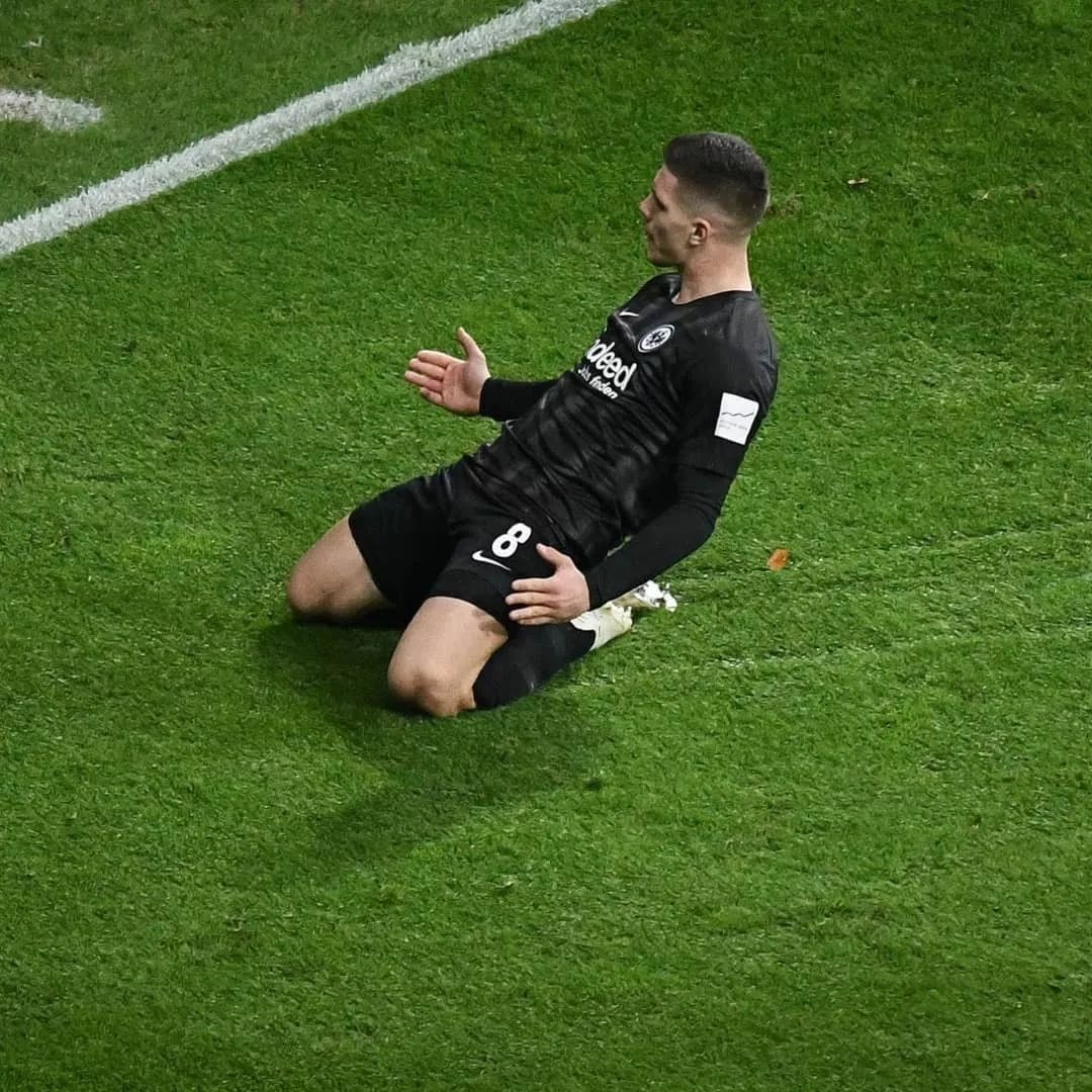 开云体育中国-柏林赫塔力挺主帅克拉梅里，球队当前排名中游位置的简单介绍