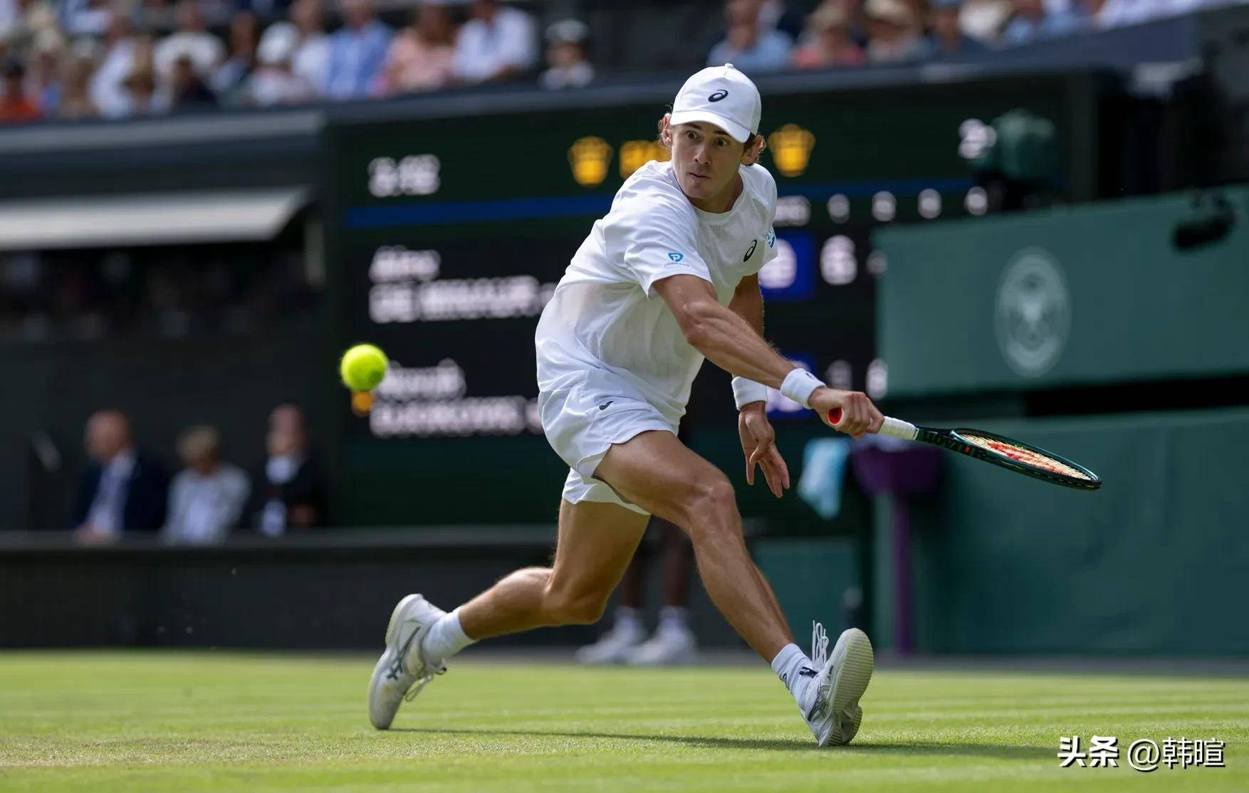 开云官网-英国网球队绝地反击西班牙网球队，德约科维奇绝境逆转的简单介绍
