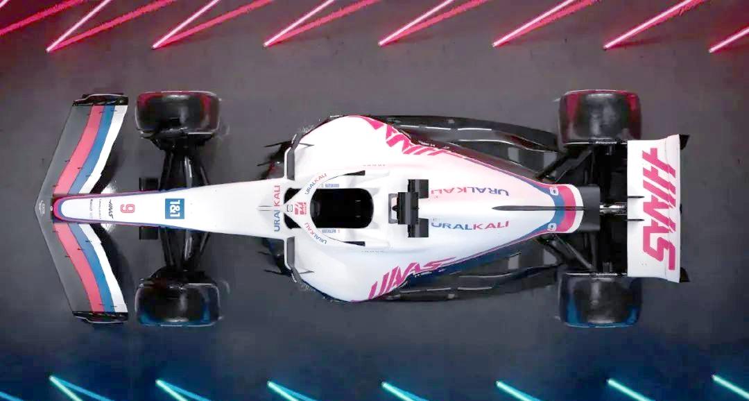 开云体育入口-包含红牛二队完胜哈斯车队，汉密尔顿扛起全队的词条