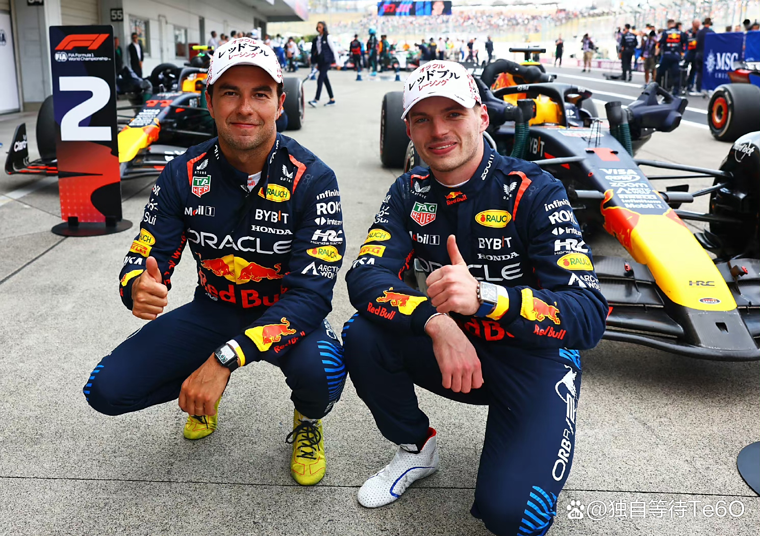 关于阿斯顿马丁轻取红牛二队，佩雷兹带队取胜的信息