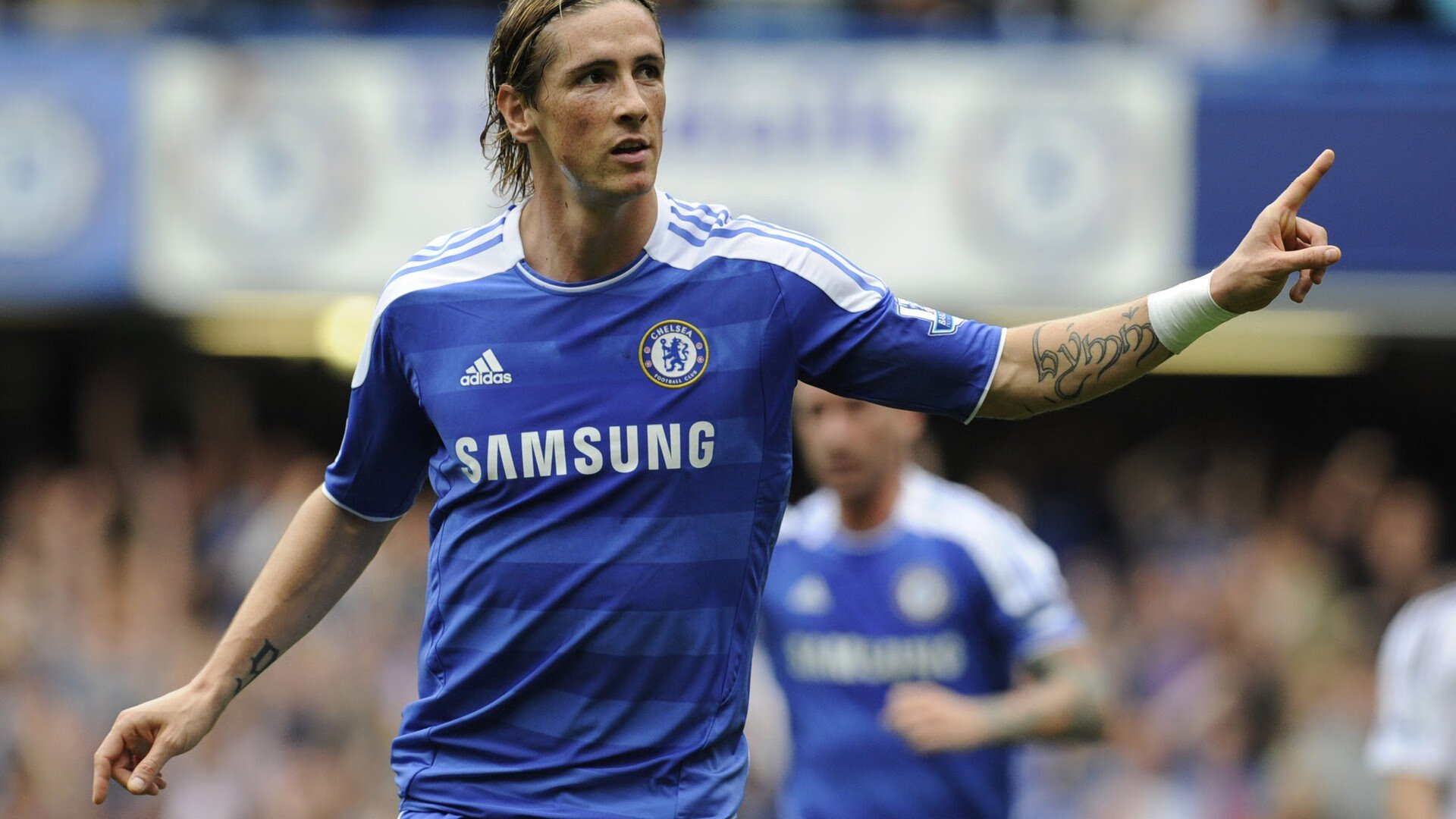 开云官网-范弗利特一锤定音，凯尔特人险胜步行者，昔日落选秀展现巨星价值